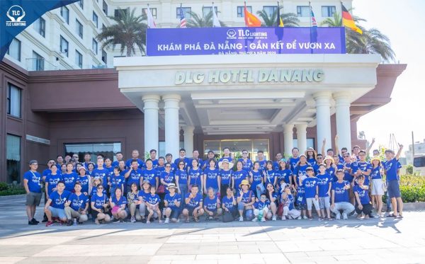 Khách hàng tham gia chương trình du lịch hè 2020 của TLC Lighting