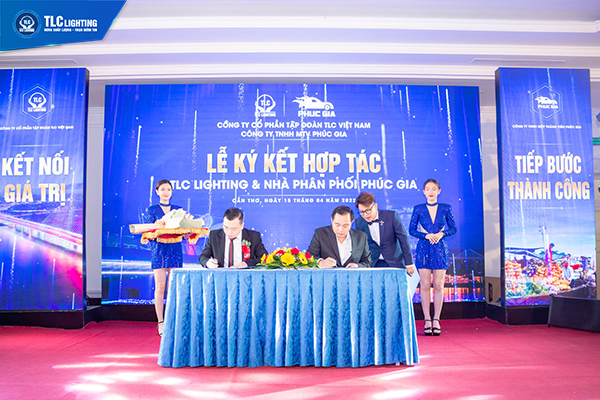 ki-ket-hop-tac-tlclighting